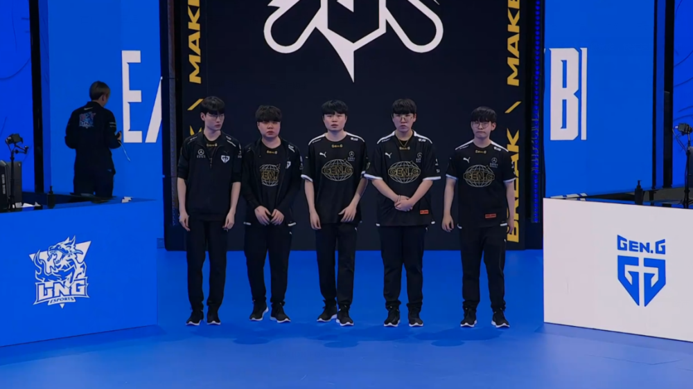 精神的诠释 精神的诠释