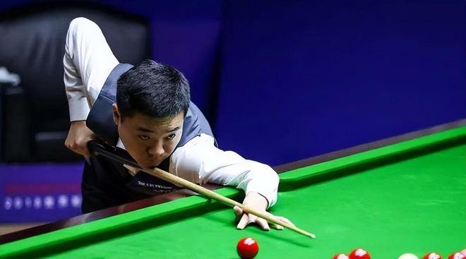 本招募精英 本招募精英