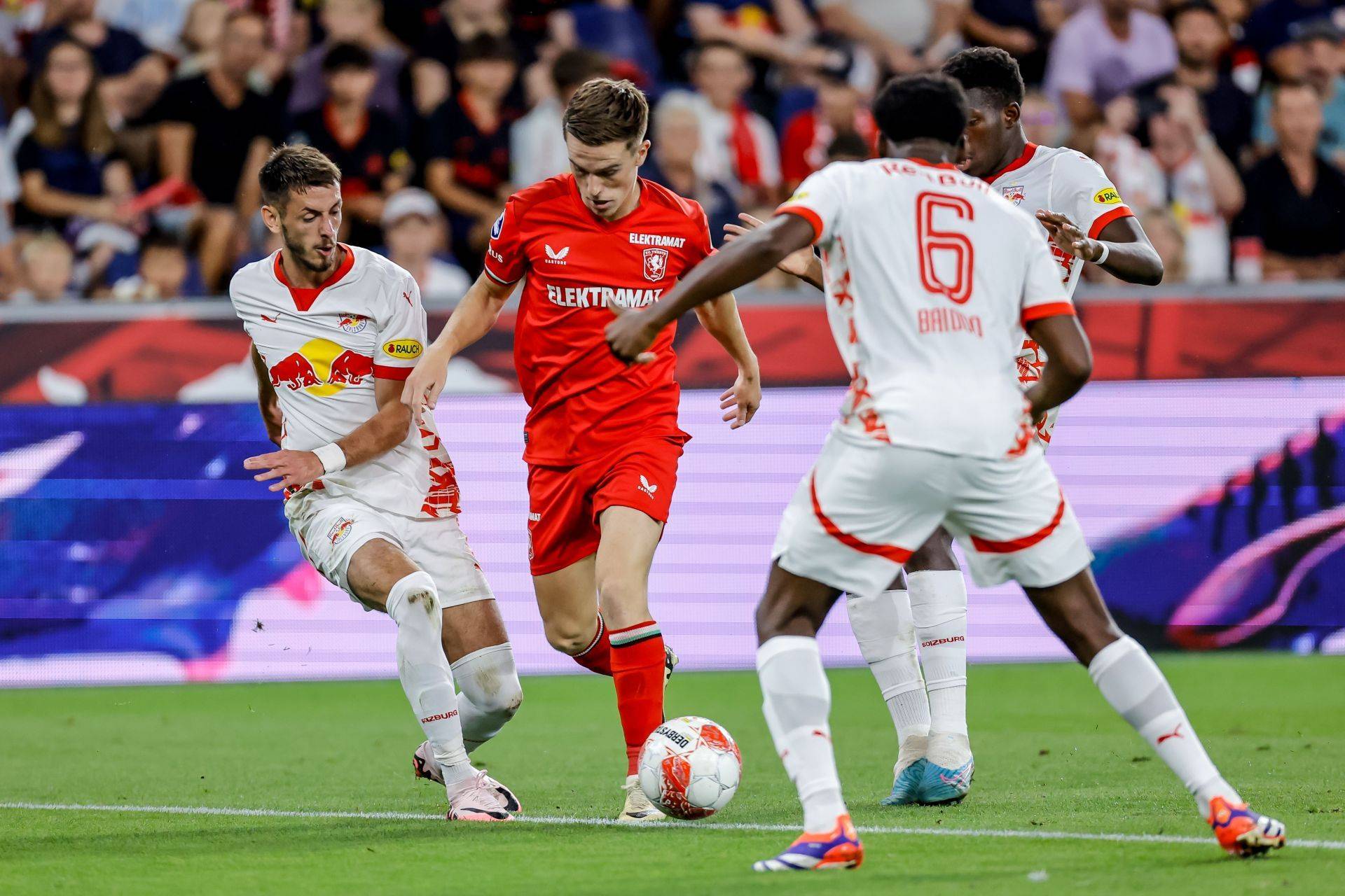 中国队在速滑世锦赛中收获一金.